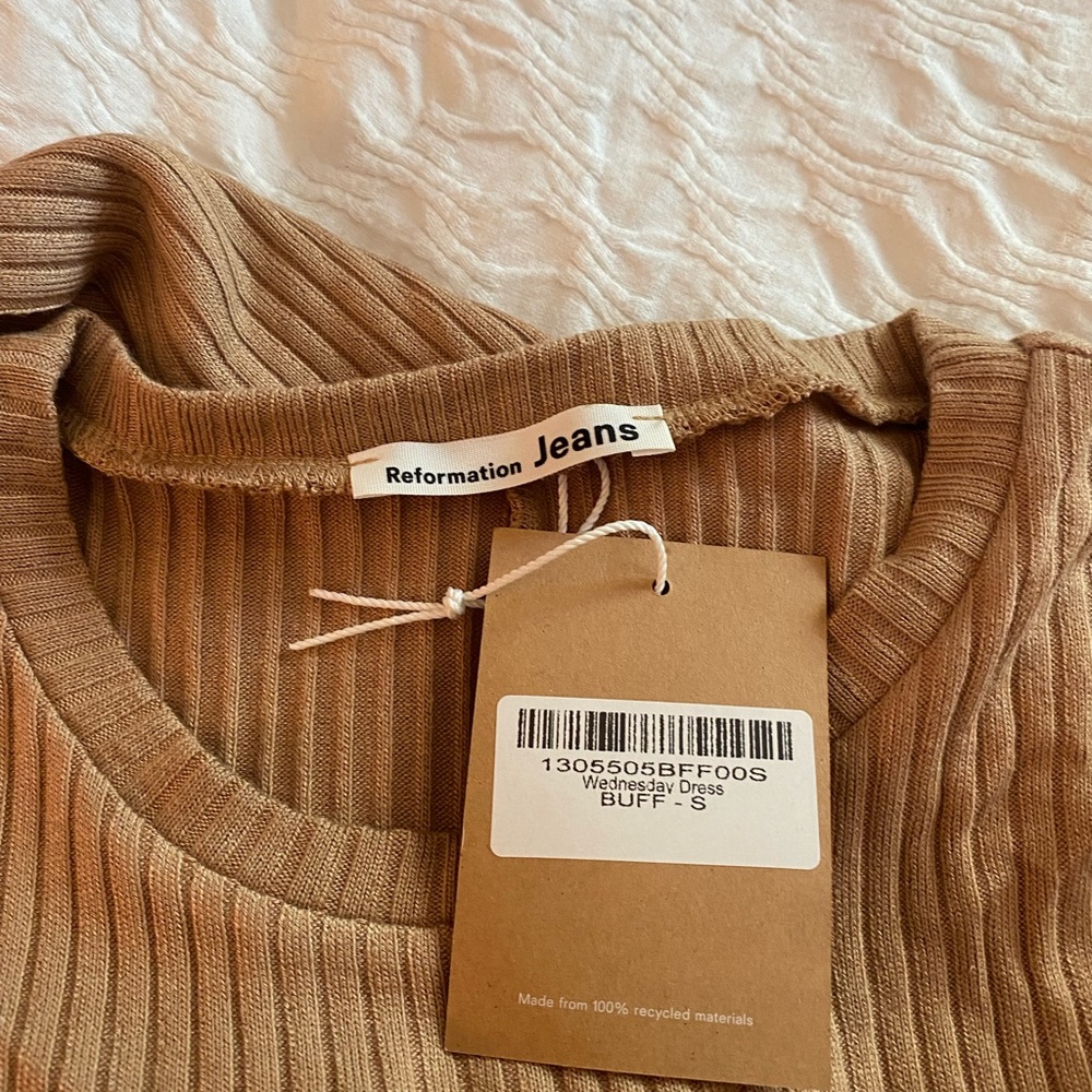 Reformation small Long sleeve dress beige